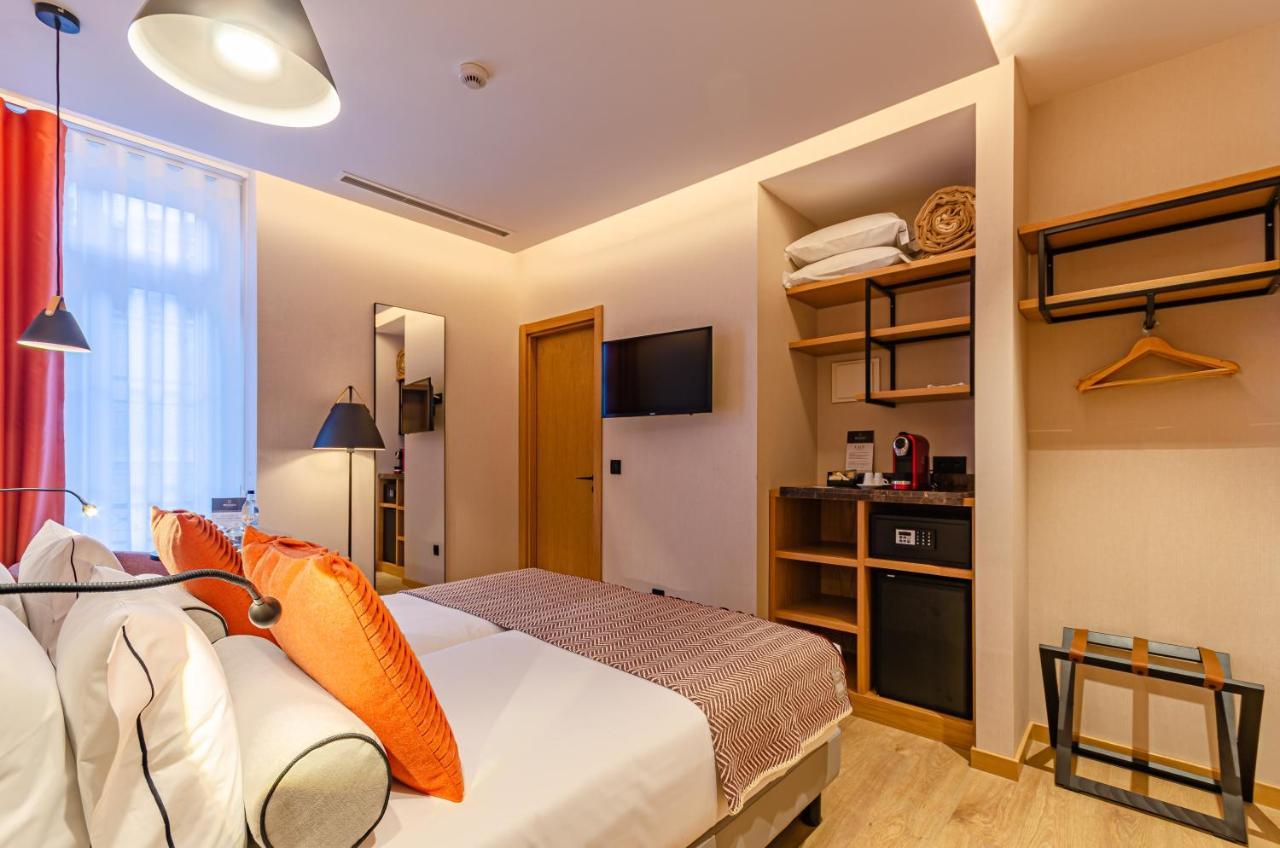 Rossio Plaza Hotel Lisbon Bagian luar foto